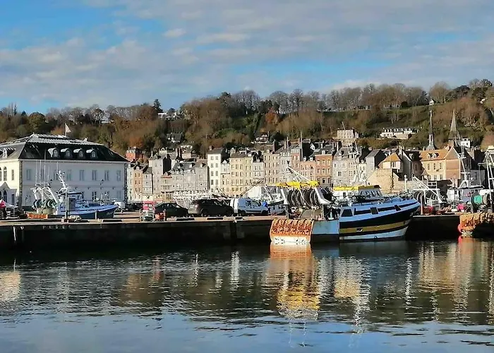 Les Balcons Du Canet アパート