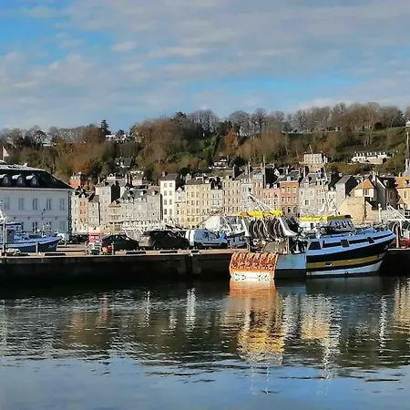 Les Balcons Du Canet Apartamento